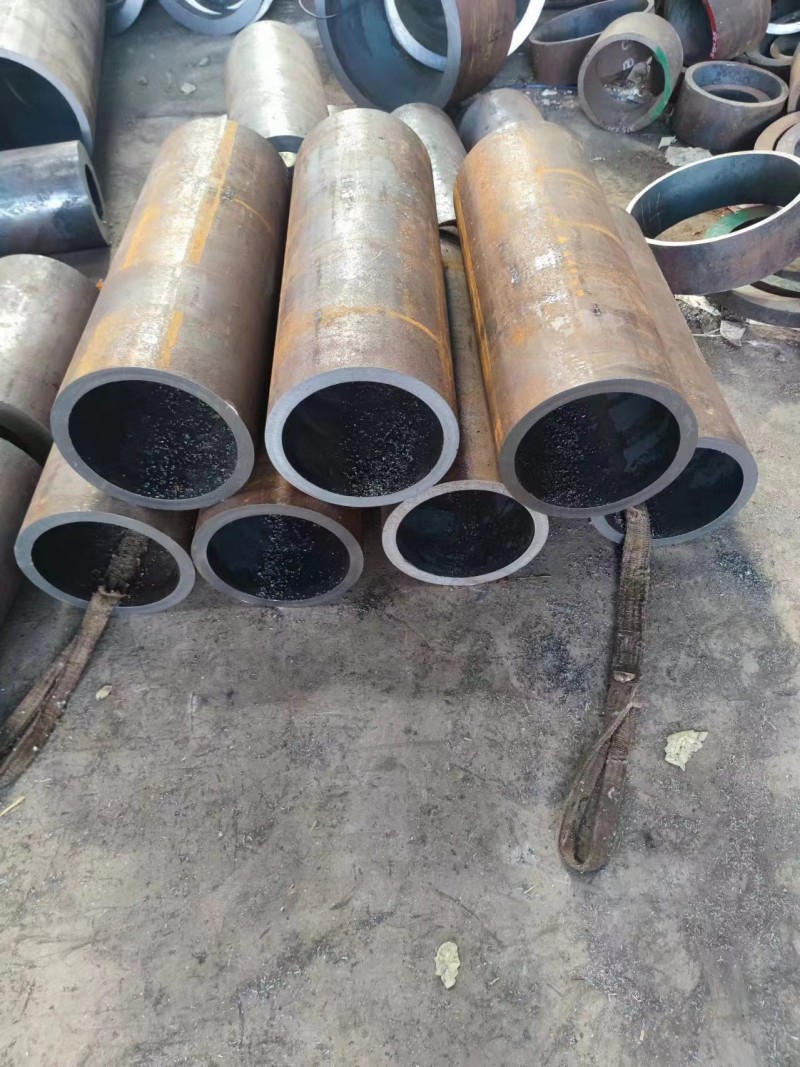 烟台烟台烟台12Cr1MovG无缝钢管切割